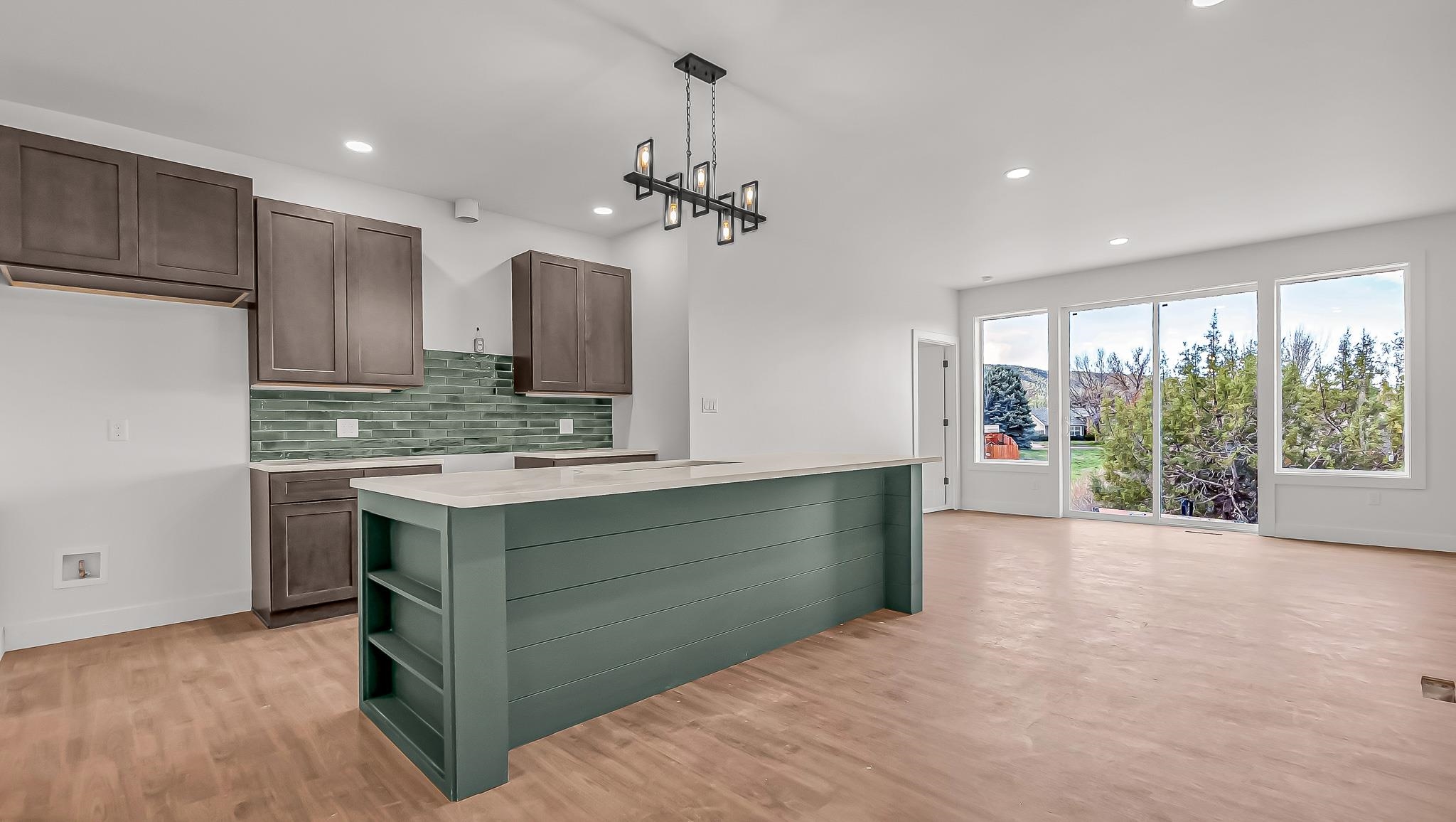 214 Limberpine Circle Parachute, CO 81635 - Photo 4 of 23