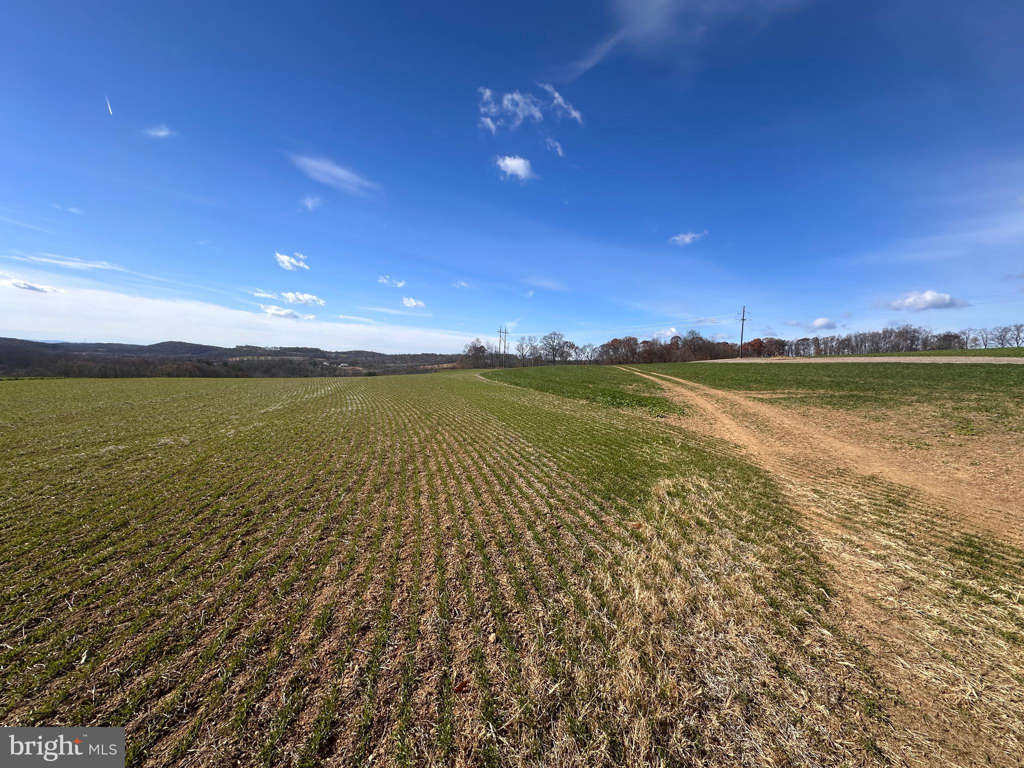 0 Siegfriedale Road Kutztown, PA 19530 - Photo 8 of 21 a view of an ocean and a building