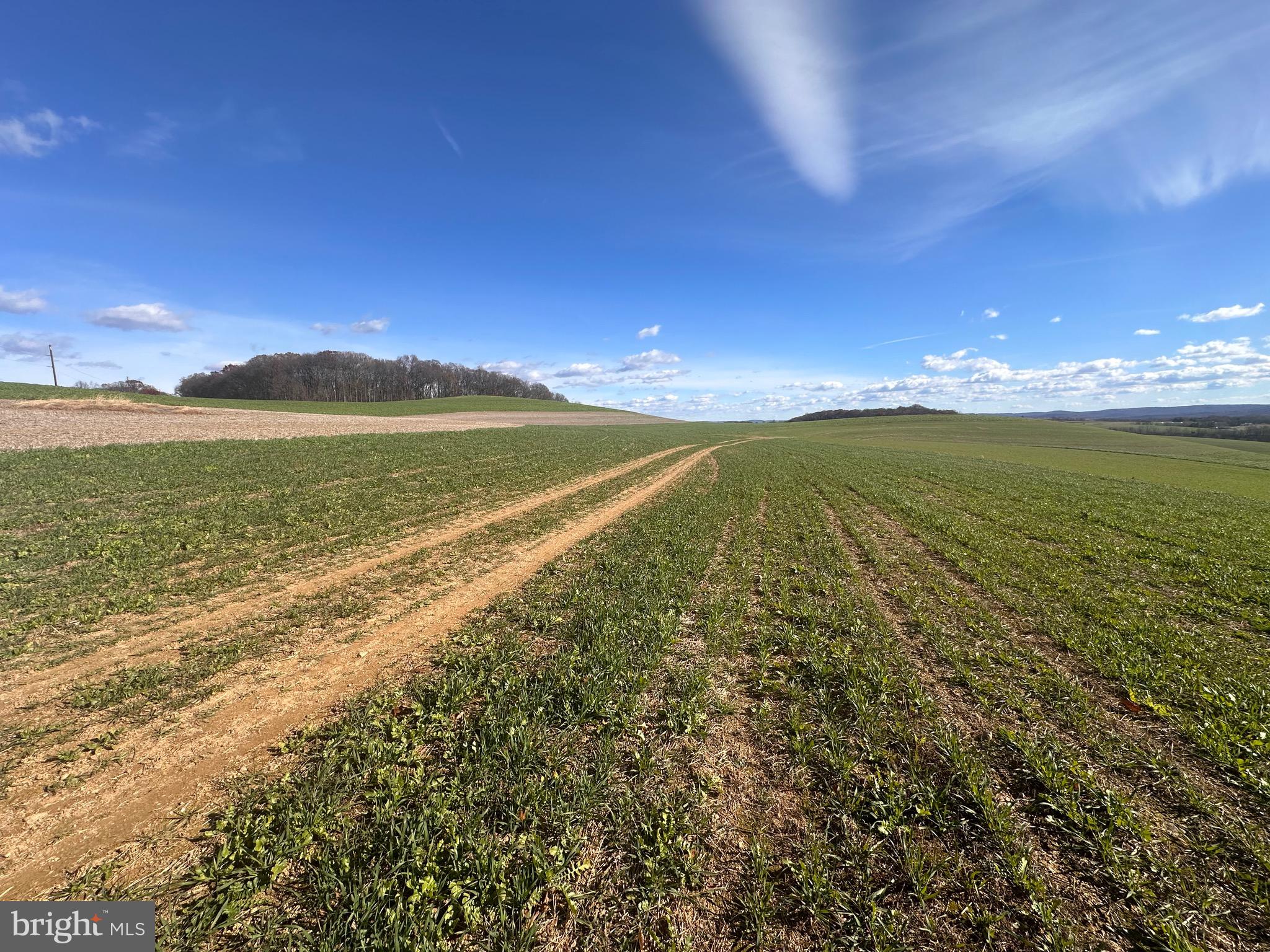 0 Siegfriedale Road Kutztown, PA 19530 - Photo 10 of 21 a view of an ocean from a city
