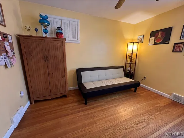 $199,999 | 249 North Meadowbrook Parkway, Cheektowaga, NY 14206