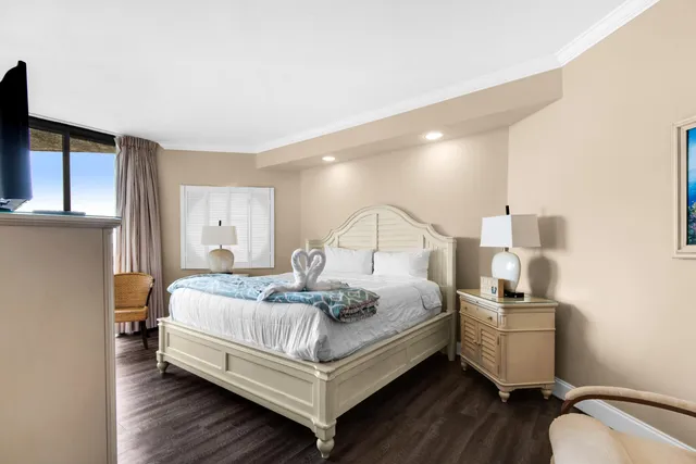 a view of living room