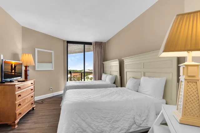 $699,000 | 1096 Scenic Gulf Drive, Unit 311, Miramar Beach, FL 32550