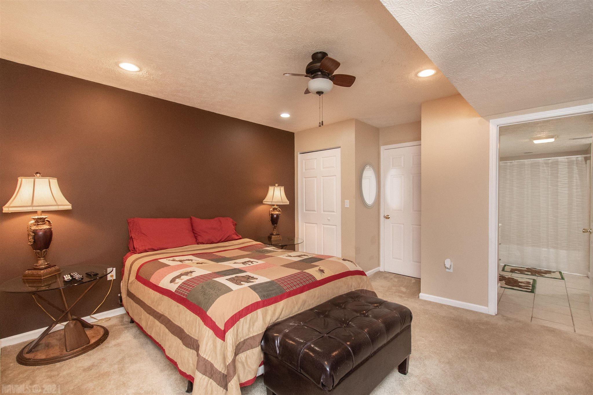 7425 River Bluff Road Radford, VA 24141 - Photo 41 of 51 Gallery Image 41