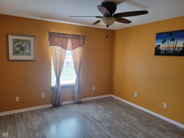 $329,900 | 8535 Robin Run Way, Avon, IN 46123