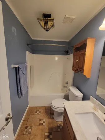 $329,900 | 8535 Robin Run Way, Avon, IN 46123