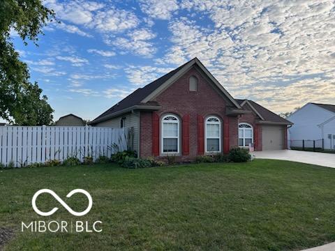 8535 Robin Run Way Avon, IN 46123 - Photo 4 of 30