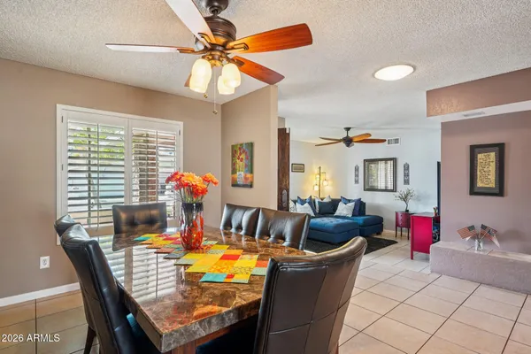 $859,900 | 1810 East Harmont Drive, Phoenix, AZ 85020