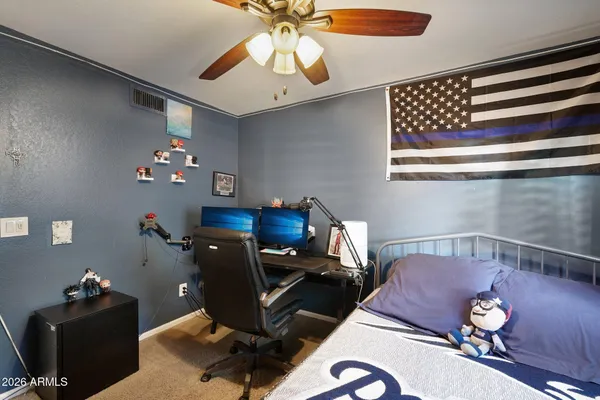 $859,900 | 1810 East Harmont Drive, Phoenix, AZ 85020