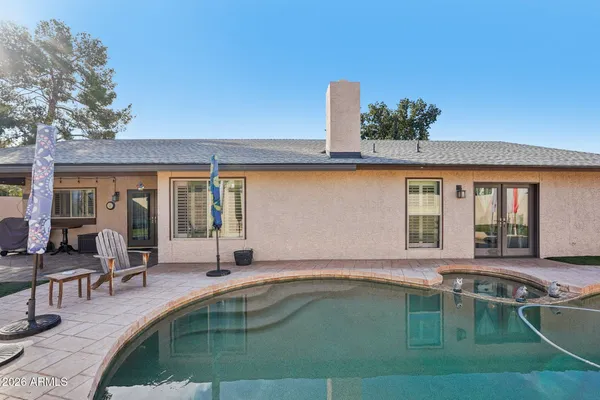 $859,900 | 1810 East Harmont Drive, Phoenix, AZ 85020