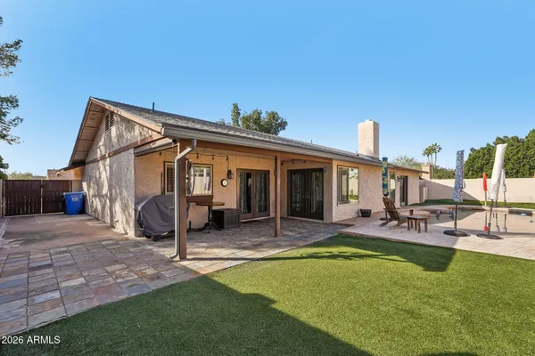 $859,900 | 1810 East Harmont Drive, Phoenix, AZ 85020