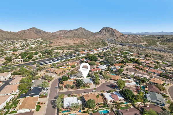 $859,900 | 1810 East Harmont Drive, Phoenix, AZ 85020