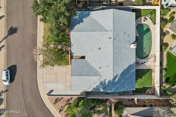 $859,900 | 1810 East Harmont Drive, Phoenix, AZ 85020