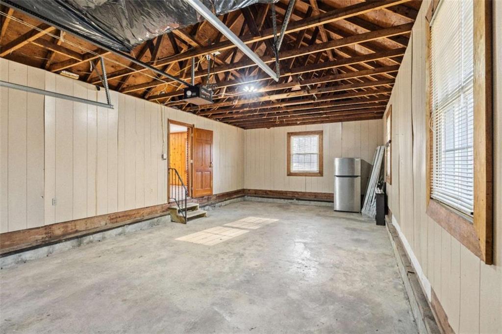 614 Burnett Ferry Road Southwest Rome, GA 30165 - Photo 20 of 29 a view of an empty room
