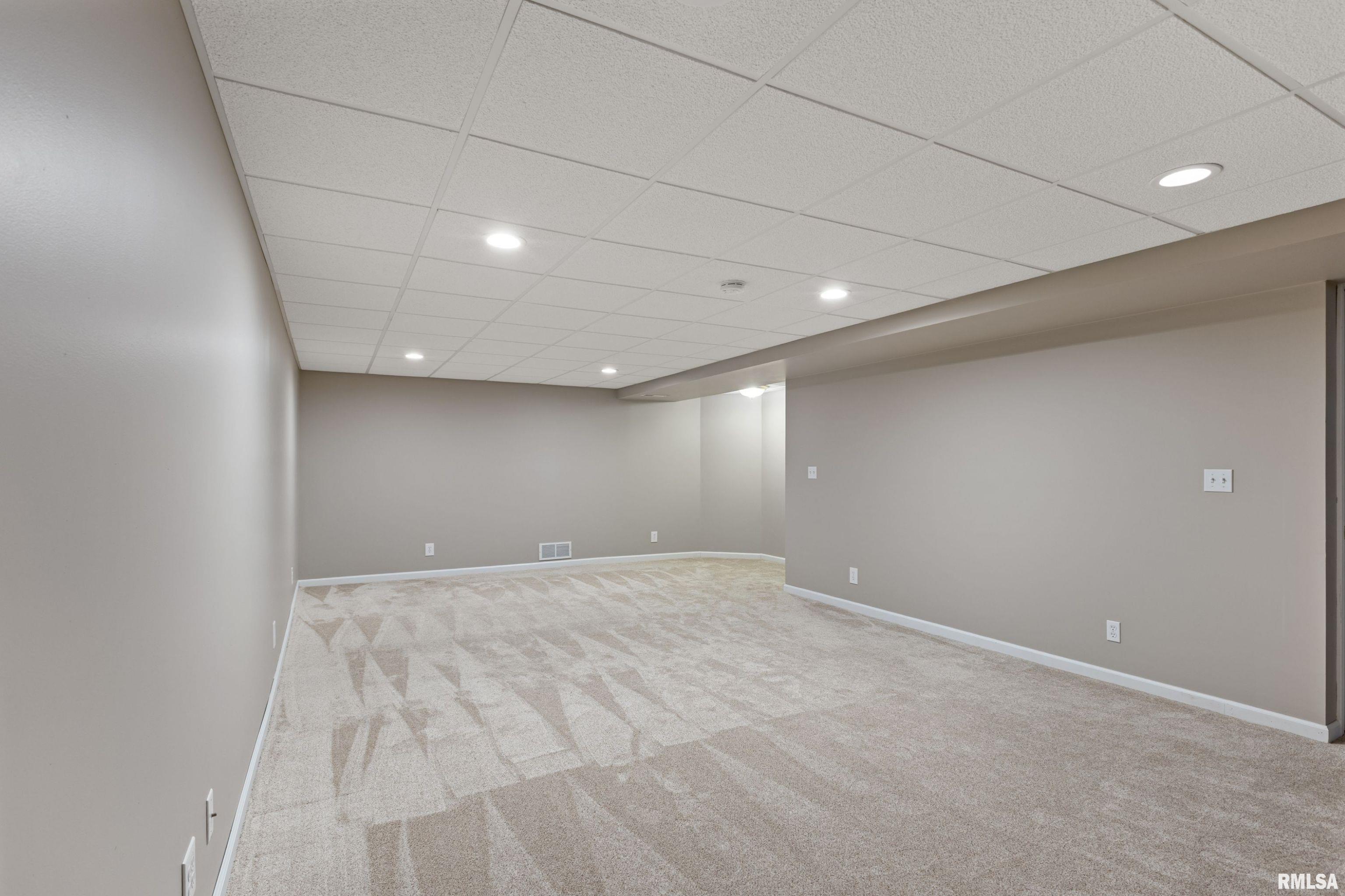 1003 Abbey Ridge Court Quincy, IL 62305 - Photo 17 of 23