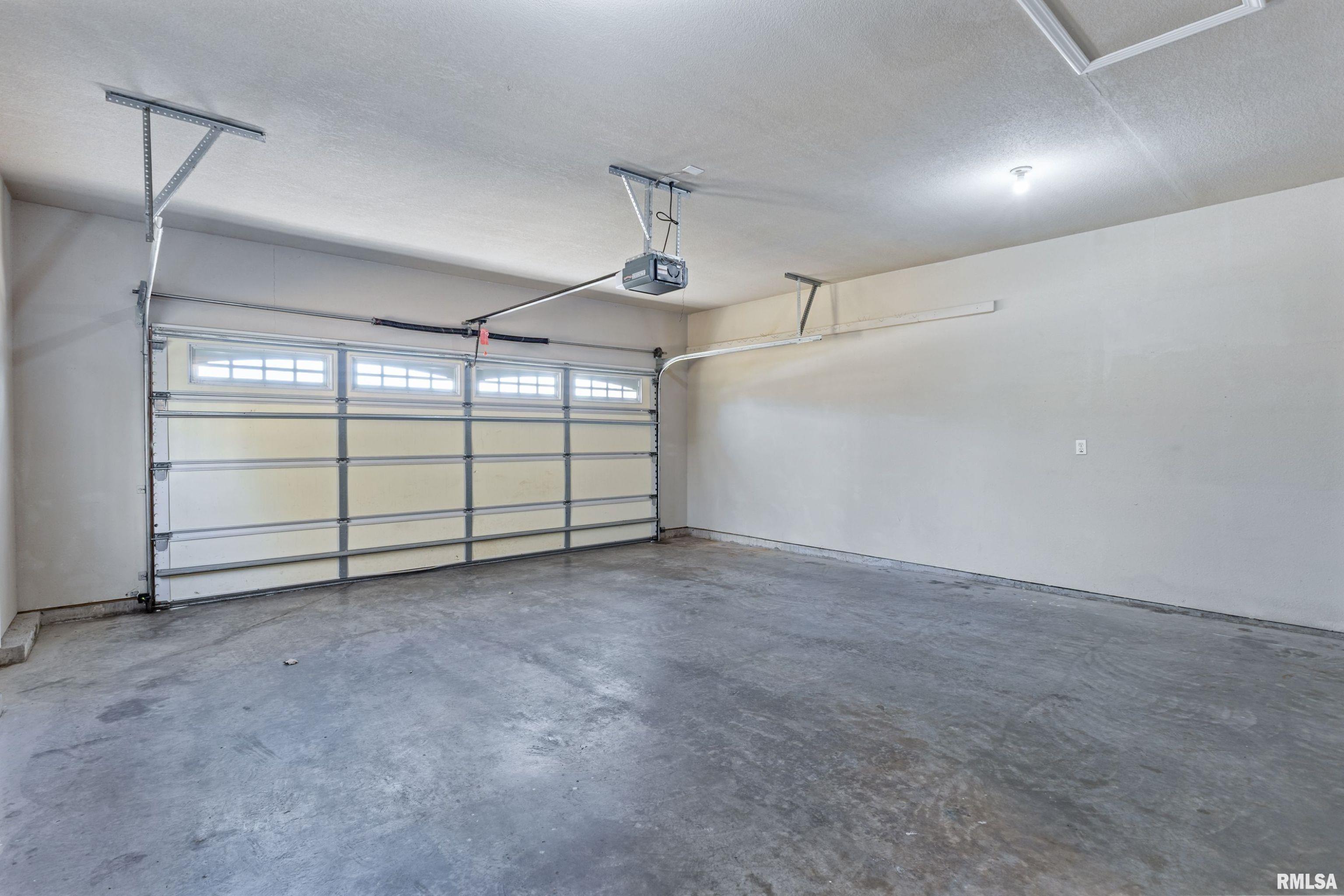 1003 Abbey Ridge Court Quincy, IL 62305 - Photo 21 of 23