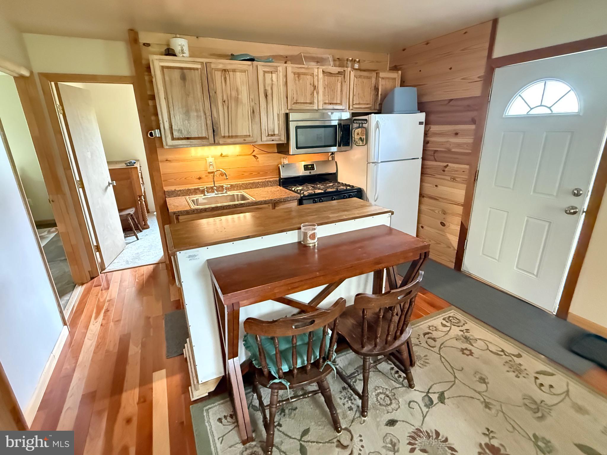 106 North Rock Ridge Lane Mount Storm, WV 26739 - Photo 12 of 78