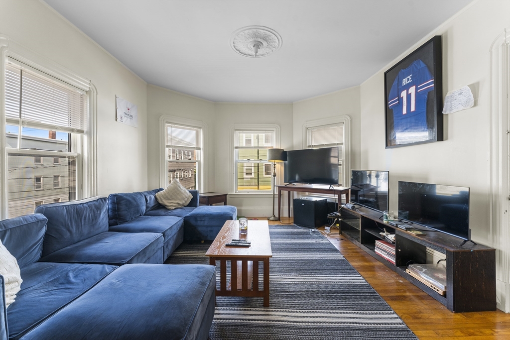 35 Ibbetson Street Somerville, MA 02143 - Photo 2 of 42