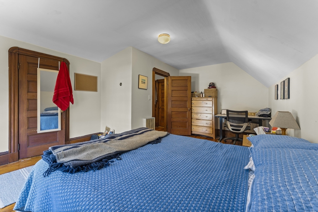 35 Ibbetson Street Somerville, MA 02143 - Photo 27 of 42