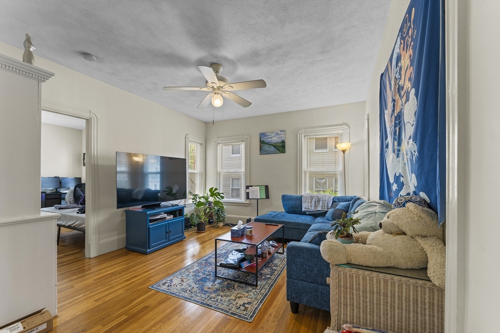 35 Ibbetson Street Somerville, MA 02143 - Photo 10 of 42