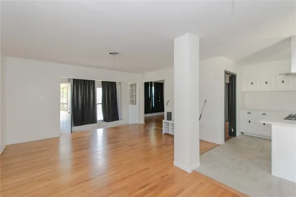 $1,595 | 522 Chase Drive, Corpus Christi, TX 78412