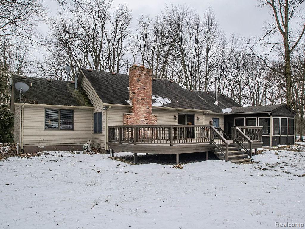 42856 Willis Road Belleville, MI 48111 - Photo 11 of 53 010_40.jpg