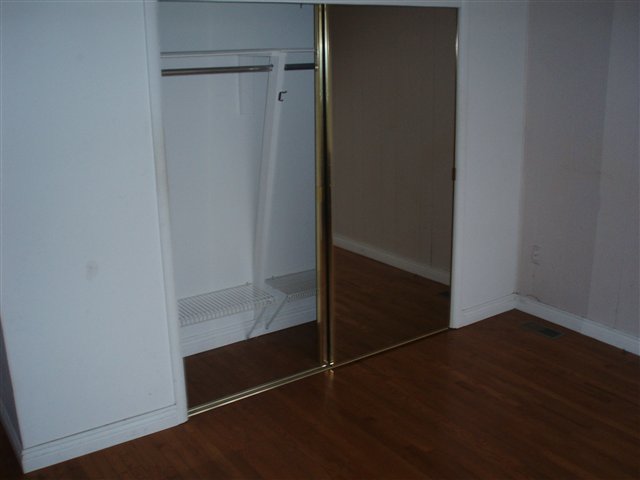5035 Pointe Tremble Road Algonac, MI 48001 - Photo 19 of 30 31101856-18.JPG