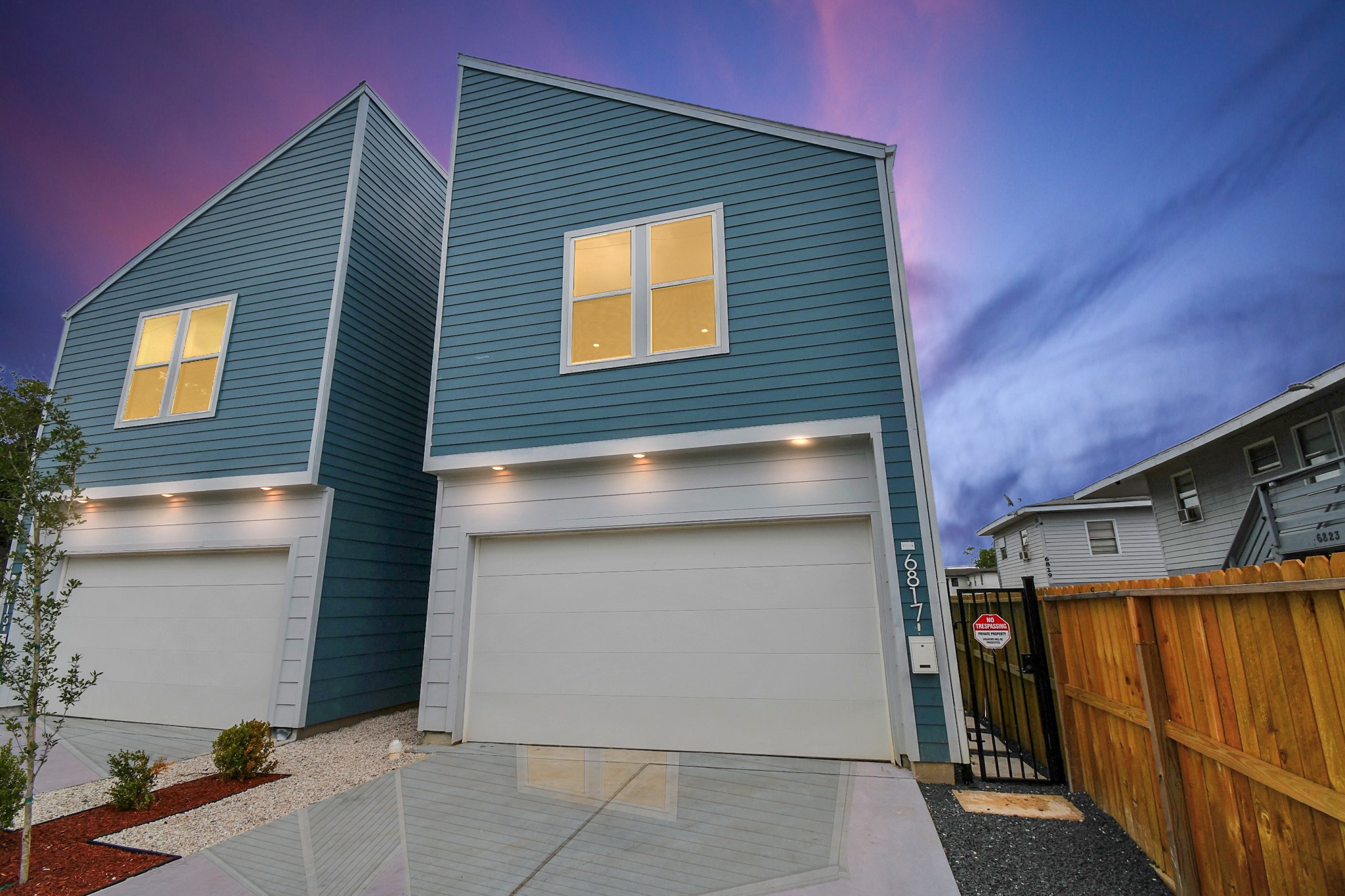 6817 Peerless Street Houston, TX 77021 - Photo 8 of 31 a view of backyard of house