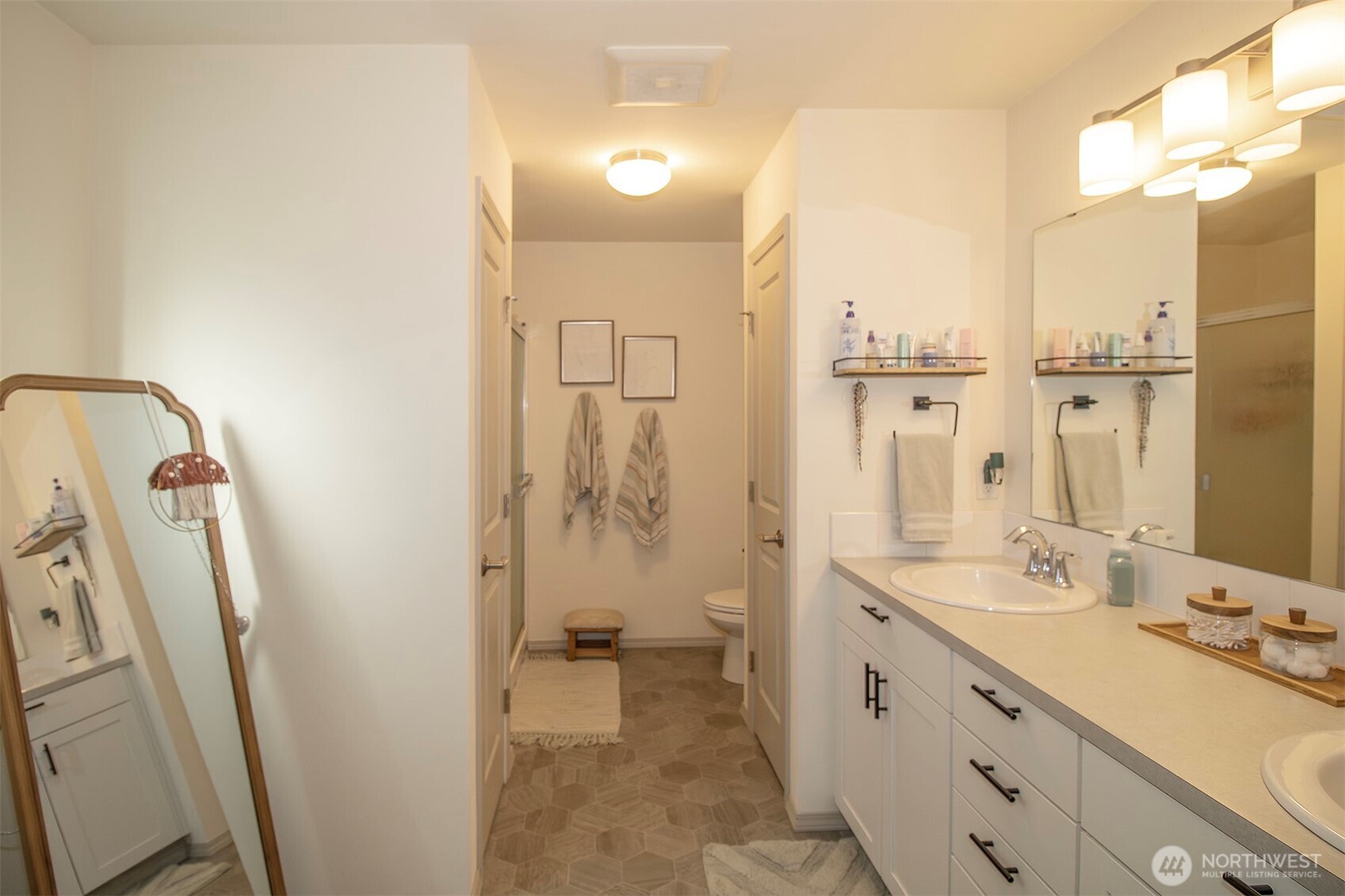 8235 173rd Avenue Southwest Rochester, WA 98579 - Photo 19 of 32