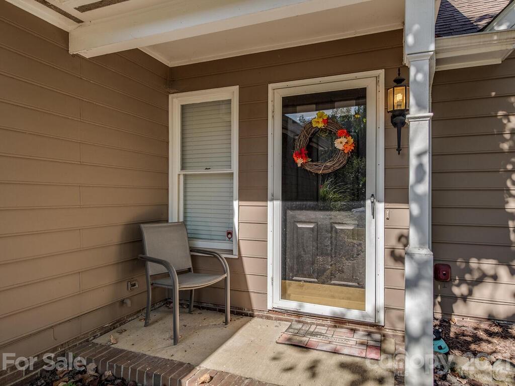 7705 Trotter Road Charlotte, NC 28216 - Photo 2 of 27 Gallery Image 2
