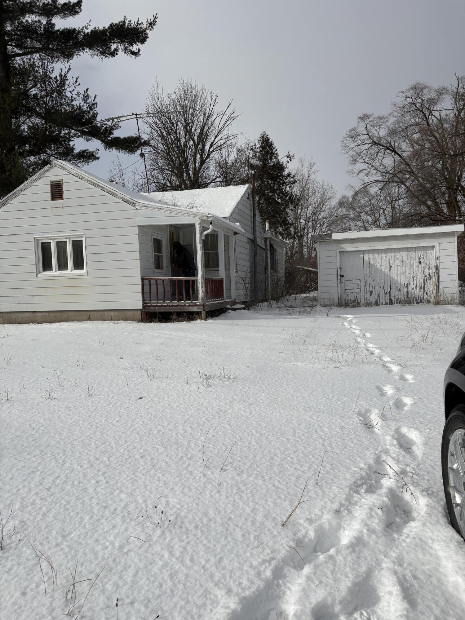 5193 North Mission Road Rosebush, MI 48878 - Photo 10 of 23 IMG_0460 (1)