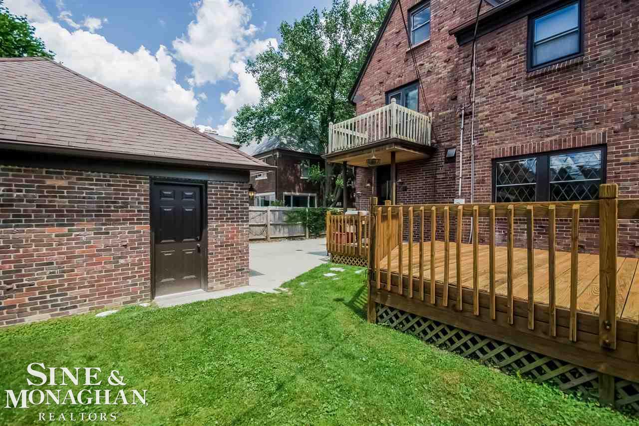 1035 Bishop Road Grosse Pointe Park, MI 48230 - Photo 47 of 62