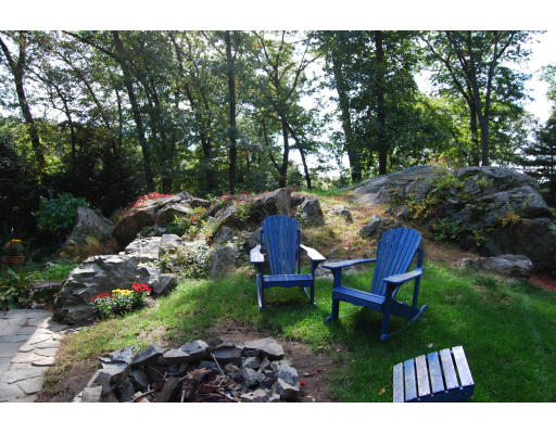 4 Hawthorne Road Winchester, MA 01890 - Photo 15 of 17 Gallery Image 15