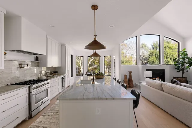 $1,175,000 | 5616 Gorham Glen Lane, Austin, TX 78739