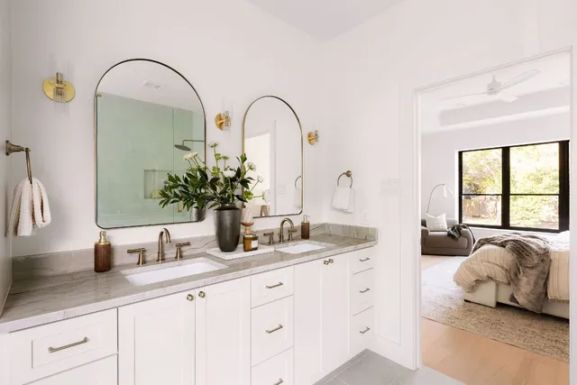 $1,175,000 | 5616 Gorham Glen Lane, Austin, TX 78739