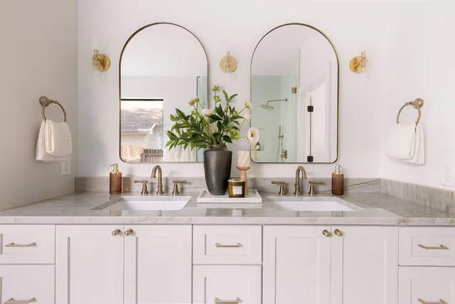 $1,175,000 | 5616 Gorham Glen Lane, Austin, TX 78739