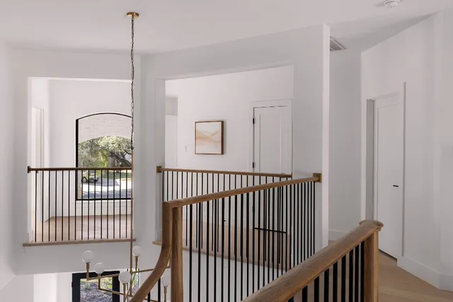 $1,175,000 | 5616 Gorham Glen Lane, Austin, TX 78739