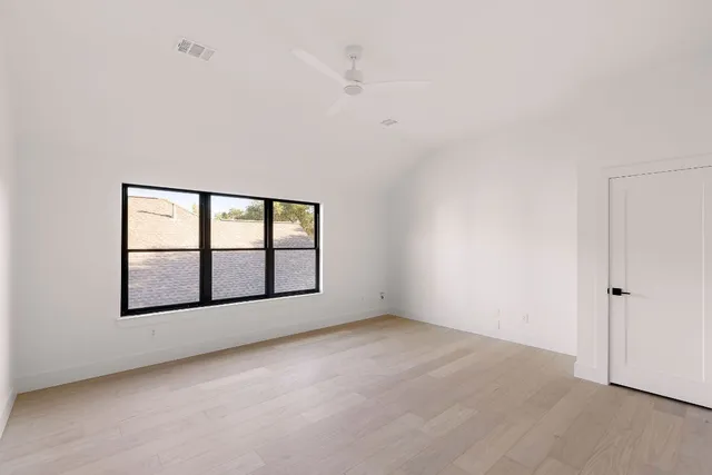 $1,175,000 | 5616 Gorham Glen Lane, Austin, TX 78739