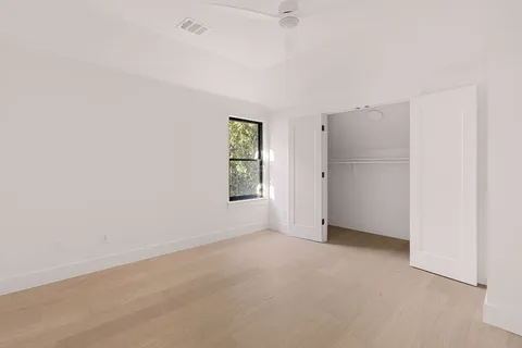 $1,175,000 | 5616 Gorham Glen Lane, Austin, TX 78739