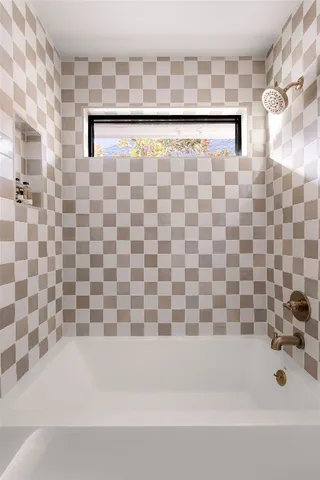 $1,175,000 | 5616 Gorham Glen Lane, Austin, TX 78739