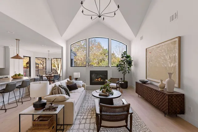 $1,175,000 | 5616 Gorham Glen Lane, Austin, TX 78739