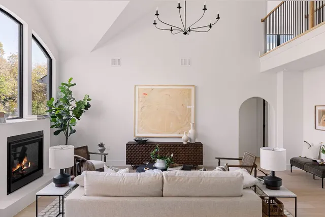 $1,175,000 | 5616 Gorham Glen Lane, Austin, TX 78739