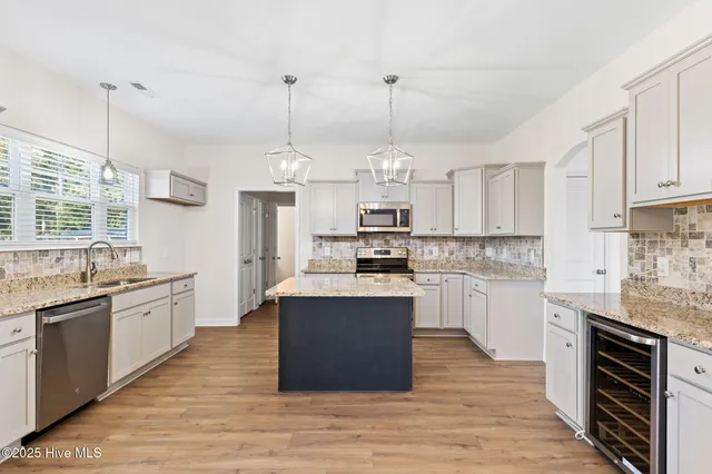 $349,000 | 711 Alpha Court, Beulaville, NC 28518