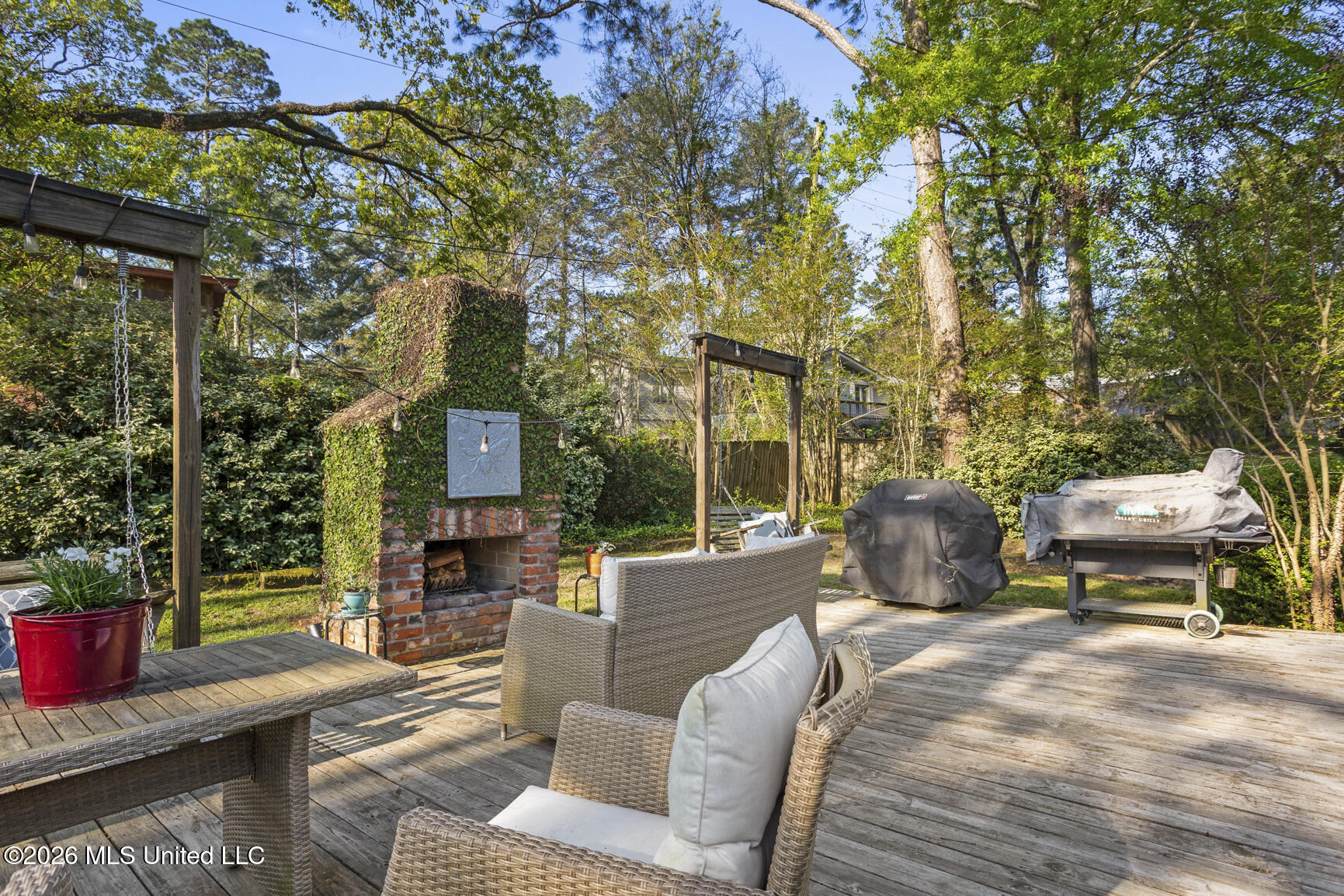 147 Highland Circle Jackson, MS 39211 - Photo 23 of 25 147 Highland Cir-29
