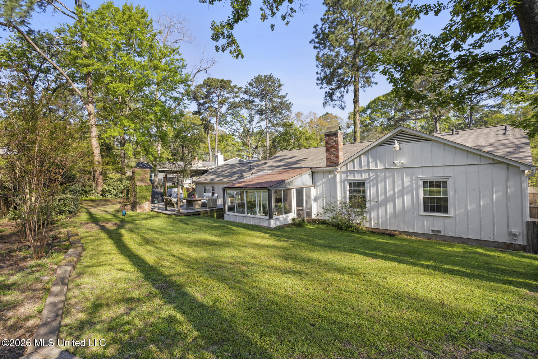 147 Highland Circle Jackson, MS 39211 - Photo 25 of 25 147 Highland Cir-31