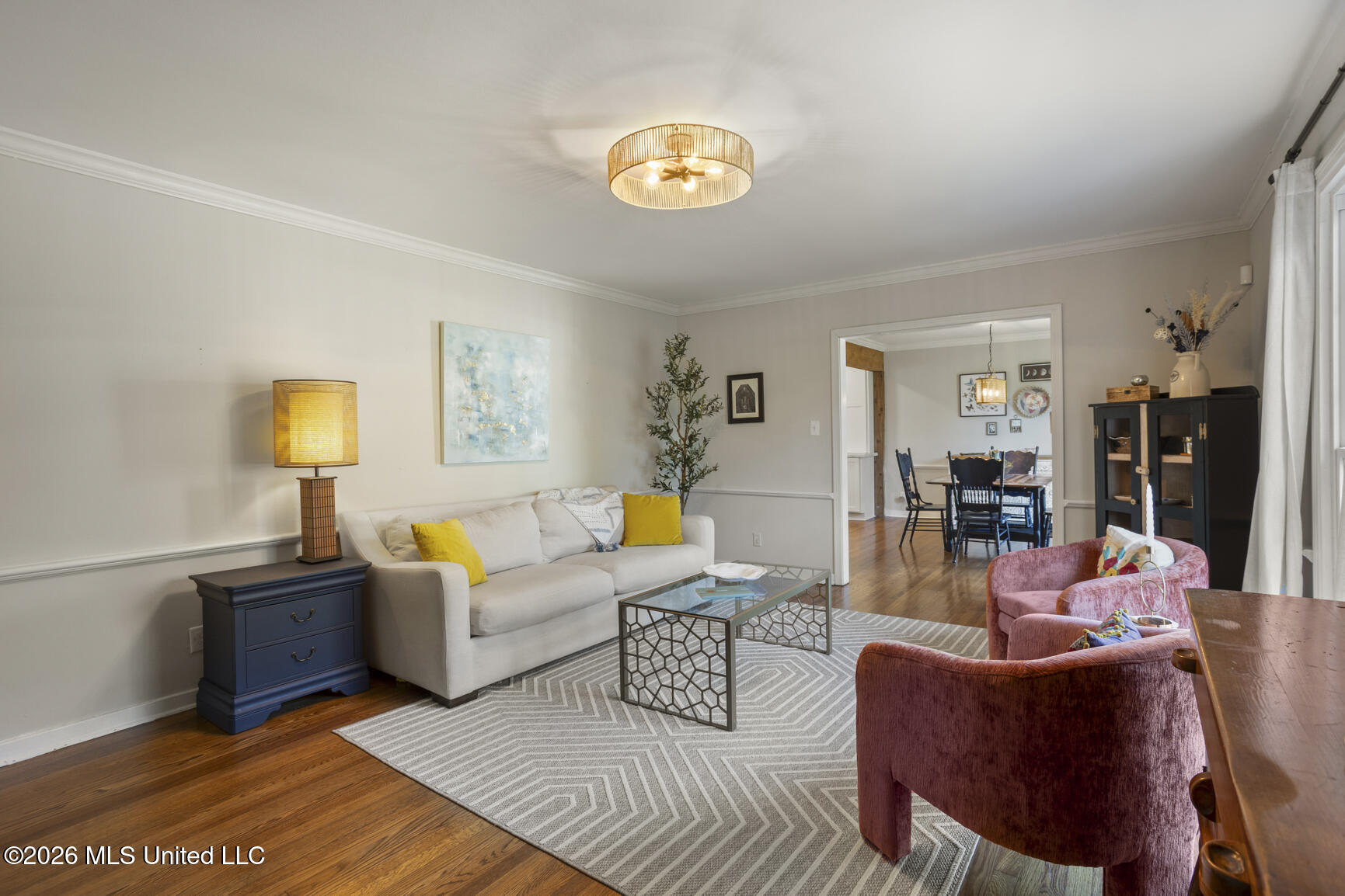 147 Highland Circle Jackson, MS 39211 - Photo 3 of 25 147 Highland Cir-2