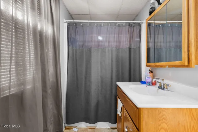 $250,000 | Undisclosed Address, Rensselaer, NY 12144