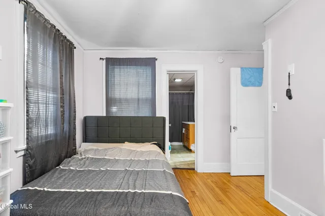 $250,000 | Undisclosed Address, Rensselaer, NY 12144