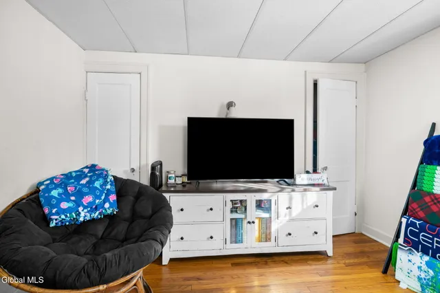 $250,000 | Undisclosed Address, Rensselaer, NY 12144