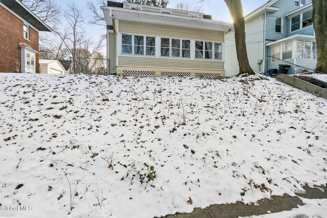 $250,000 | Undisclosed Address, Rensselaer, NY 12144