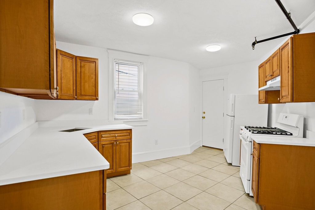 2 Walnut Street, Unit 2 Boston, MA 02122 - Photo 2 of 12